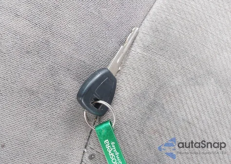 2000 Honda Accord 2.3 Lx из США, поврежденный, VIN JHMCG6651YC000354